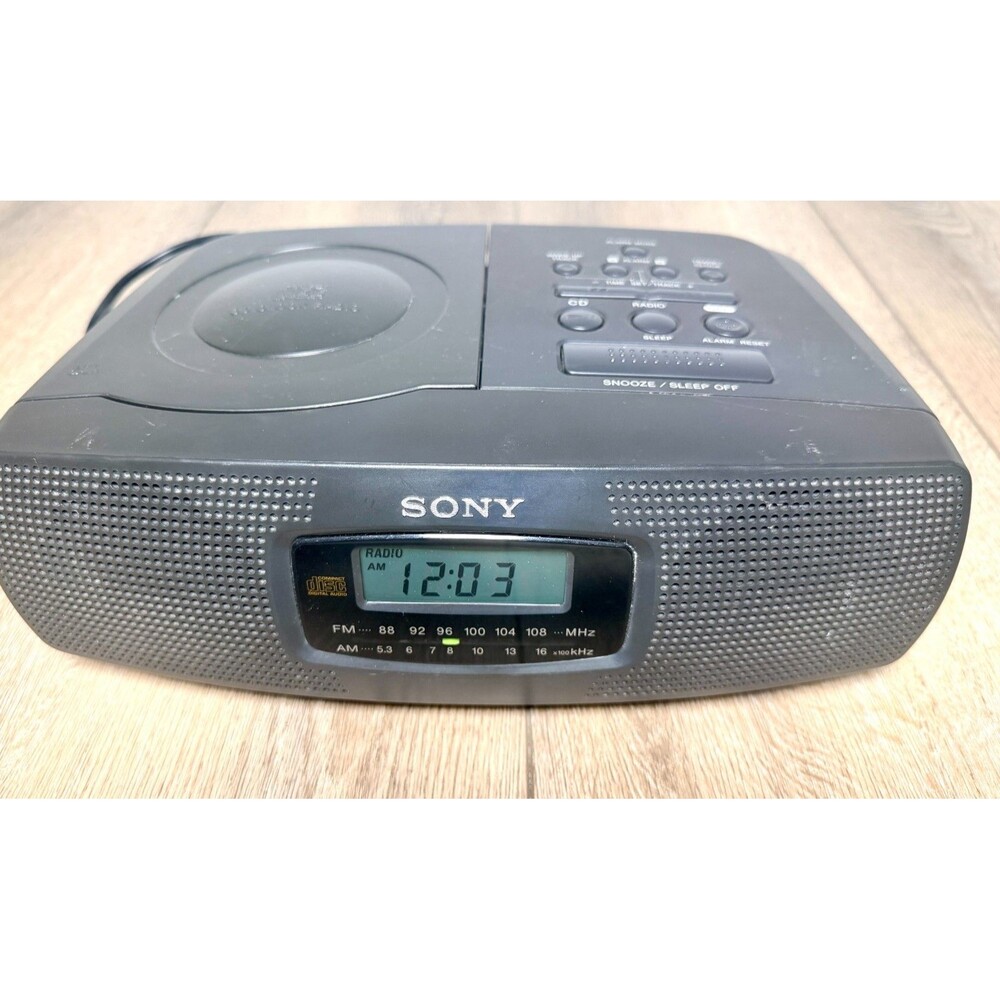 Sony ICF-CD820 AM/FM Stereo Dual Alarm Clock Radio with CD Player Tested Works